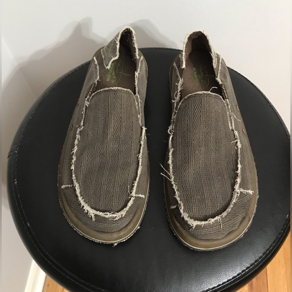 Blue fin Brown Rocket 3 Frayed Slip On Loafers with Memory Foam